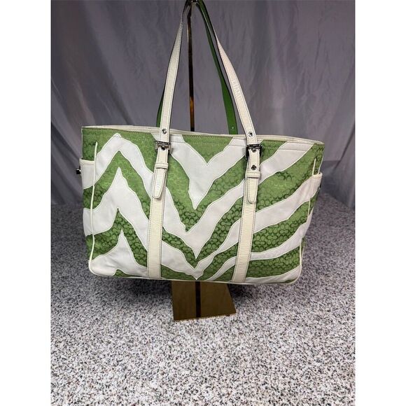 Vintage Coach Limited Edition Zebra Stripe Green & White Tote Bag - Picture 3 of 12